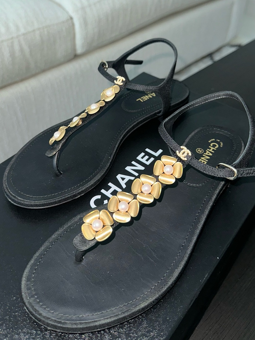 CHANEL Black Leather T-Strap Sandals with Gold/Pearl Flowers, Authentic - Picture 5 of 7